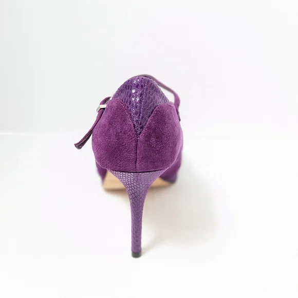 NWT White House black market suede heels - Picture 5 of 16